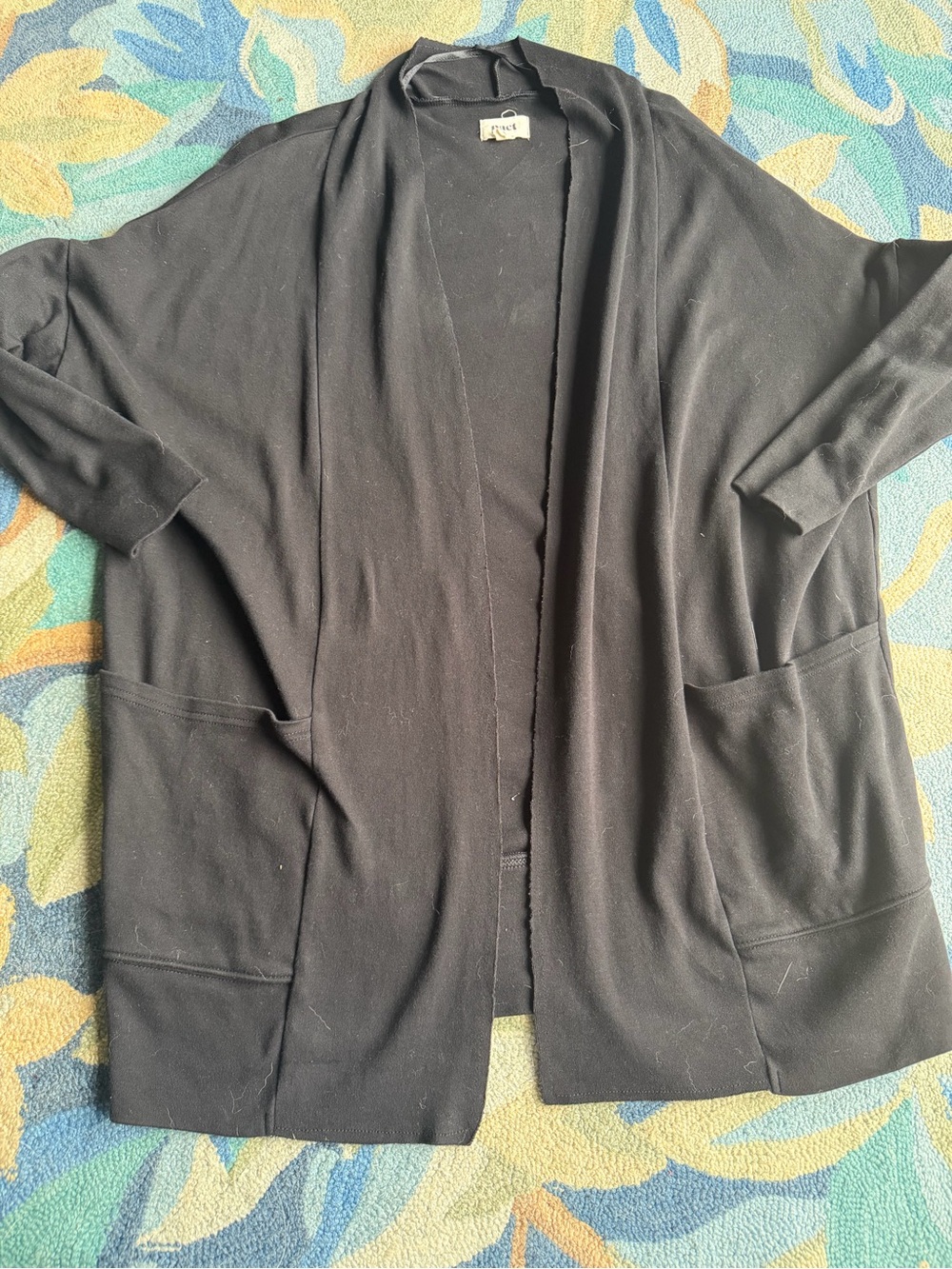 PACT airplane cardigan size XS/S organic cotton black